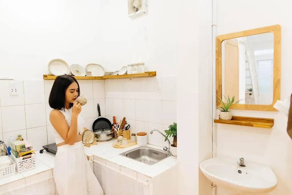 Stay&Chill - H.1 - Quiet House Near Buivien Ho Chi Minh City Apartment